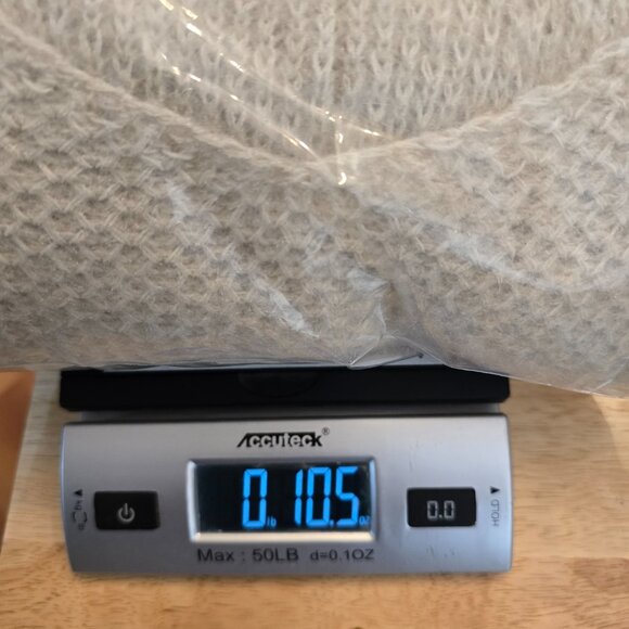 ITALY Women Textured Knit Sweater Soft Long Sleeve V-Neck Pullover Beige Small - Picture 14 of 14